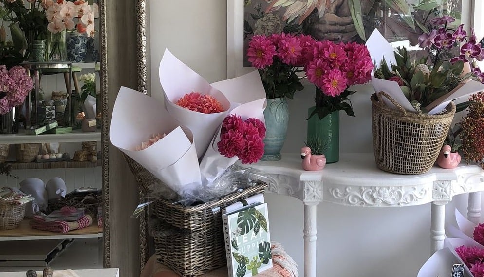 تنسيقات الورد الطبيعي