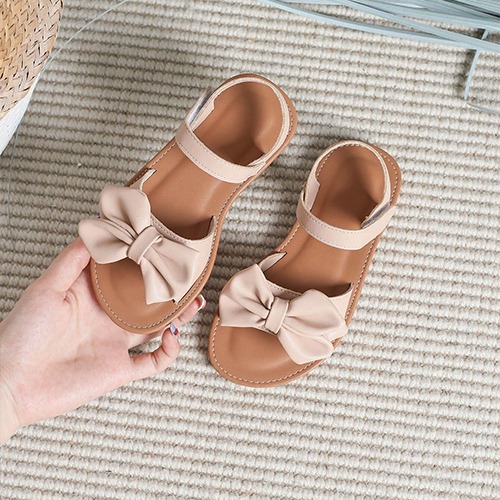 صنادل بناتي