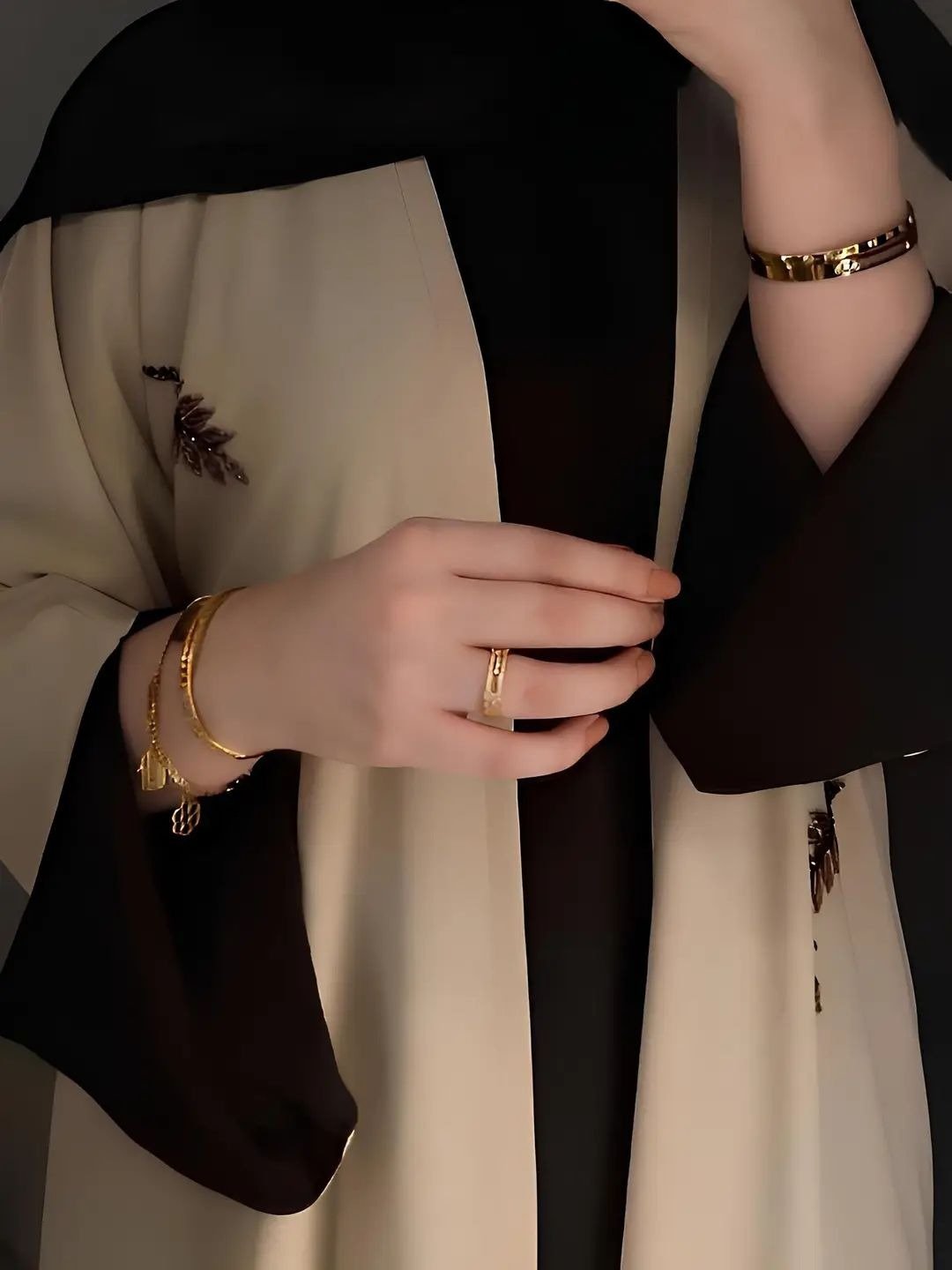 ندى الحسيني