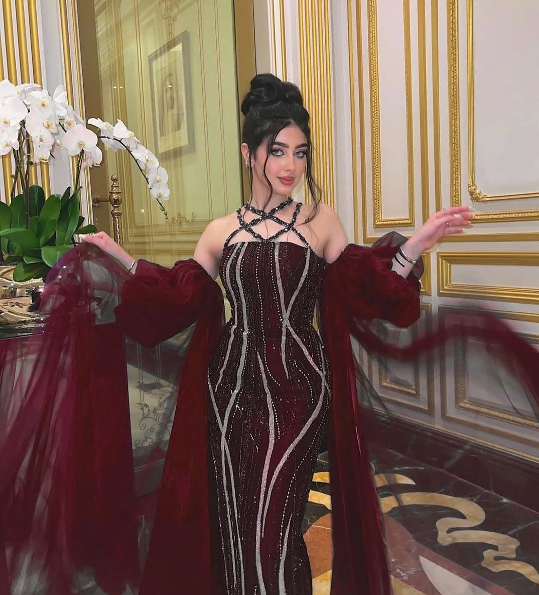 فساتين فايا