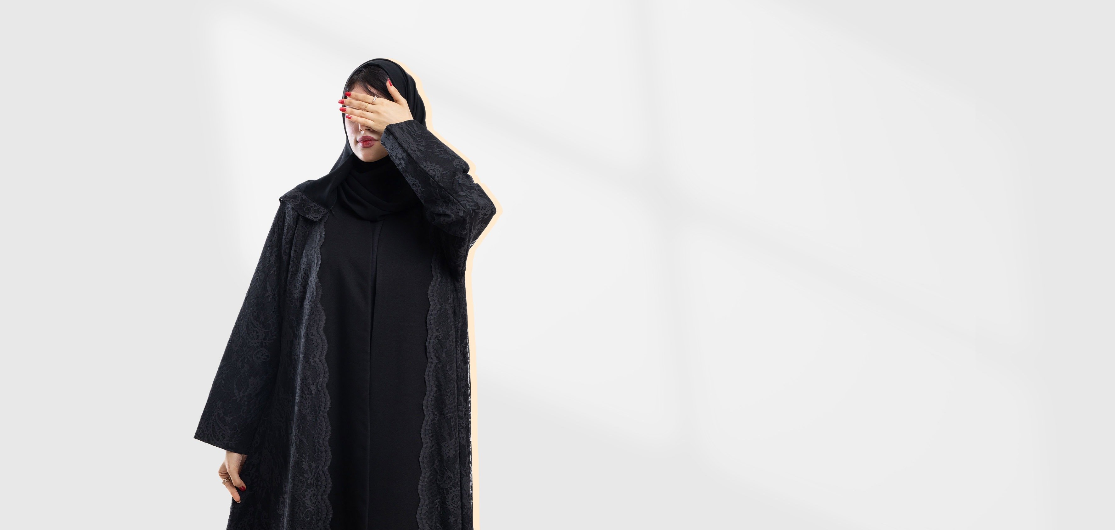 زاهية للعبايات