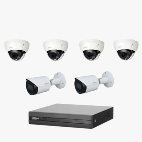 كاميرات مراقبة داخلية