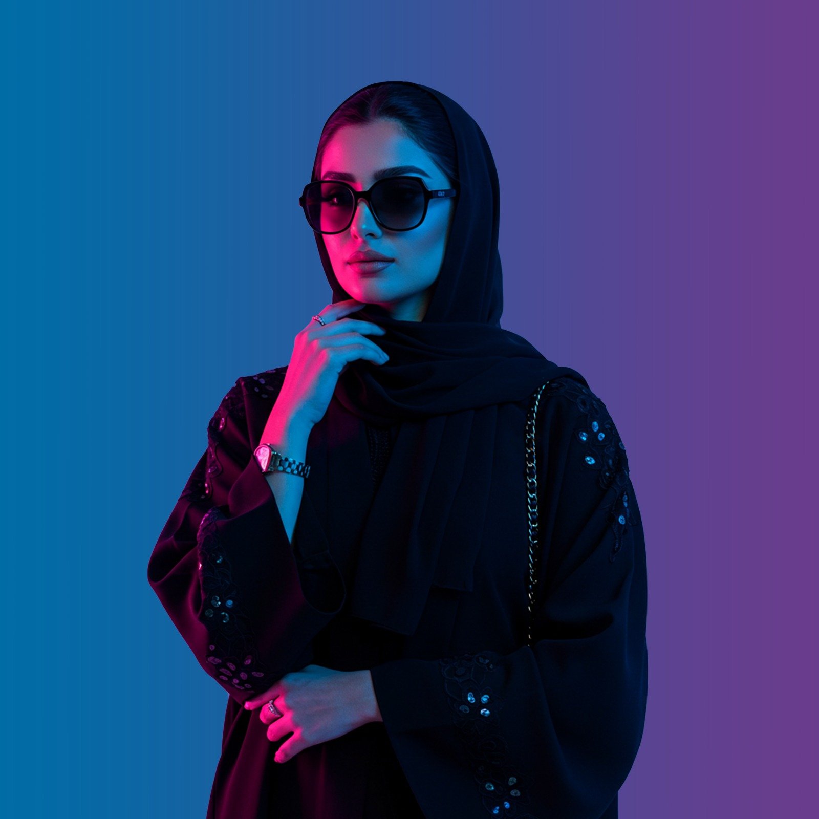 نظارات نسائية