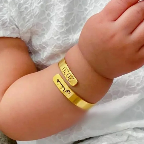 اساور بالاسم للاطفال