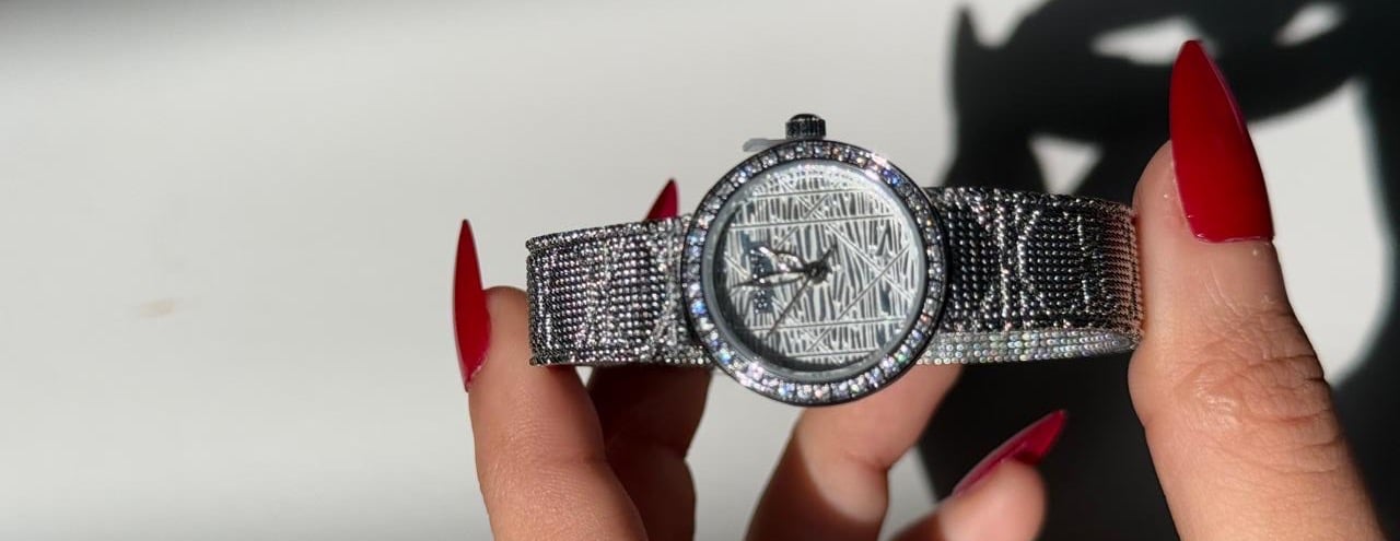 The elegant watch image-slider-1