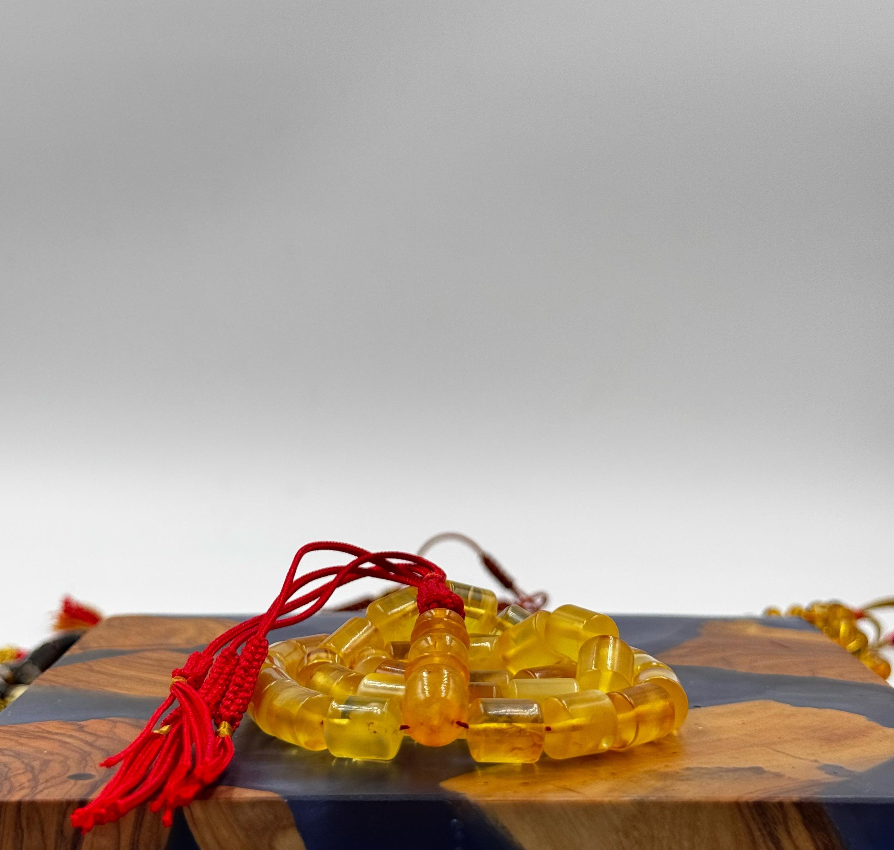 كهرمان طبيعي