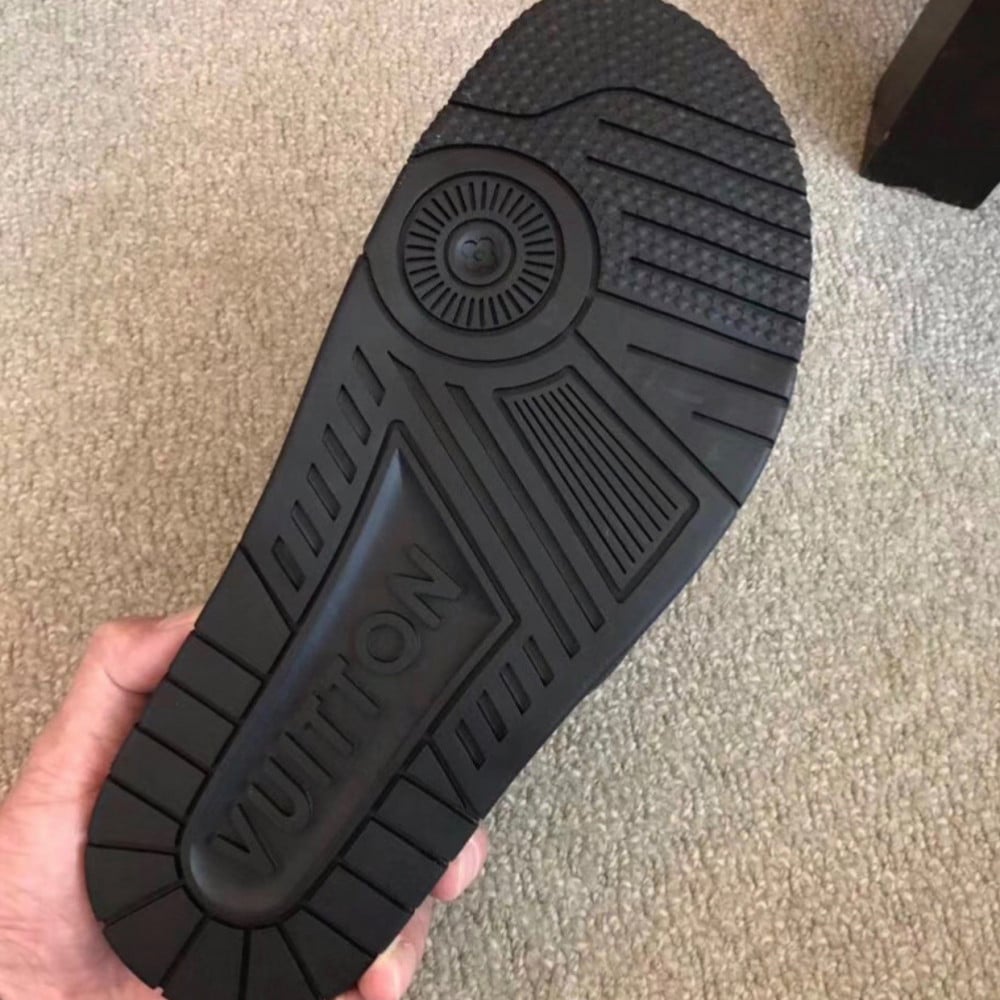 LV Slipper