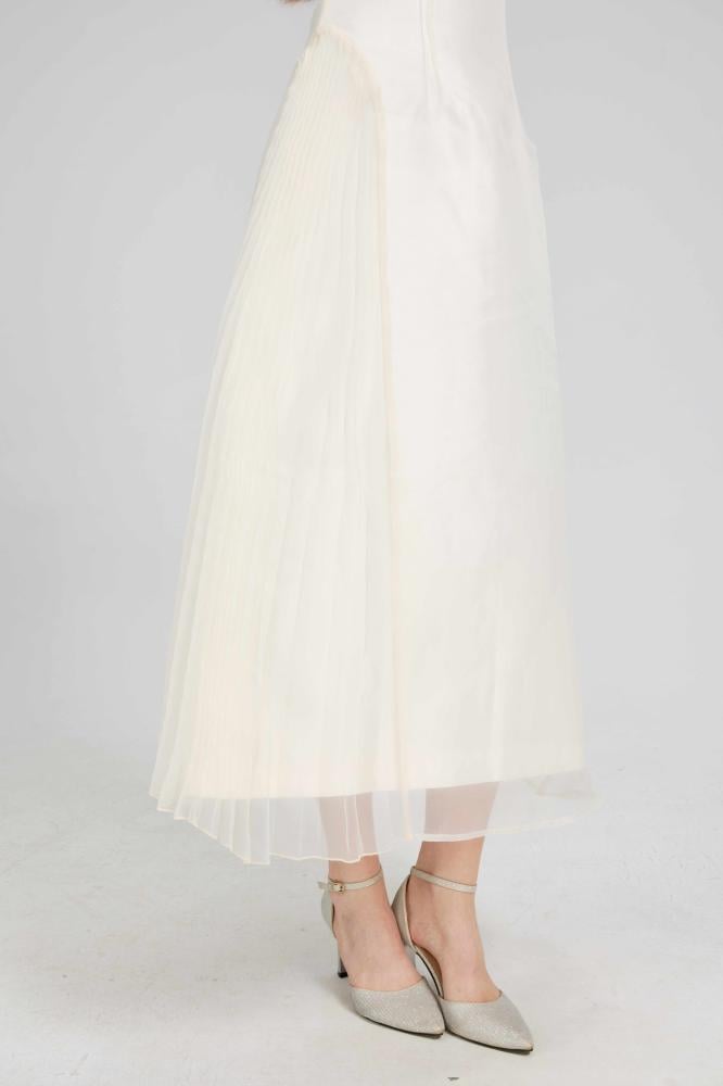 فستان اوف وايت سواريه