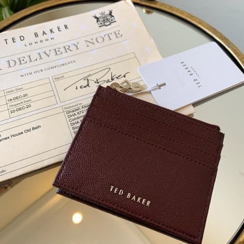 متوفر بدون البوكس - Ted Baker