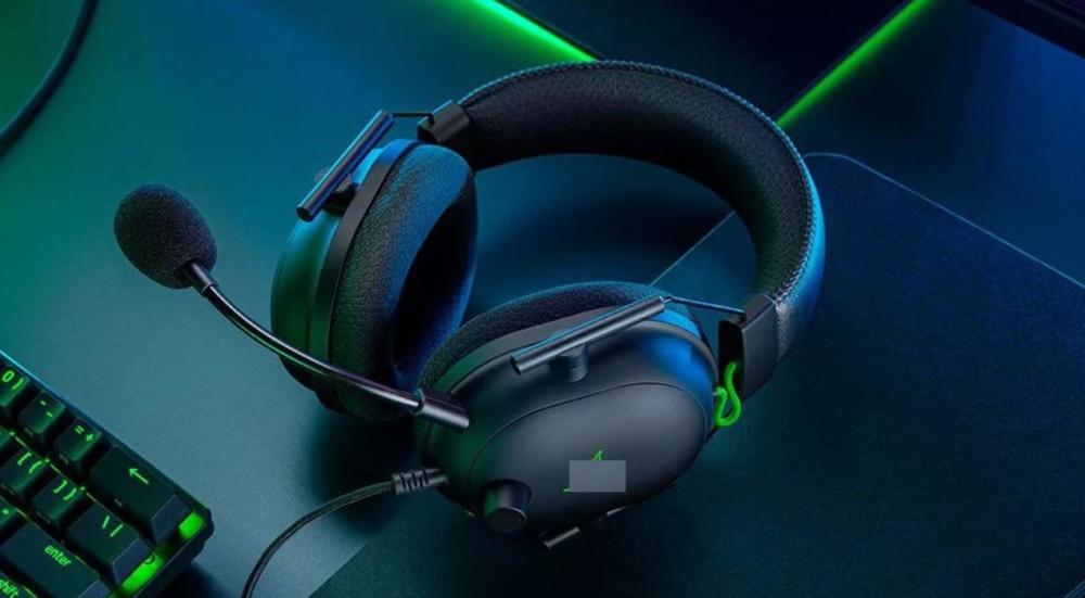 Gaming headphones