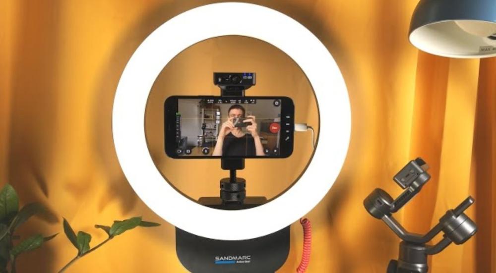 Ring light for video recording