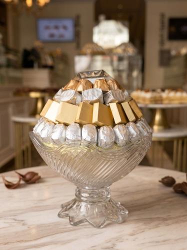 صينية شوكلاتة مغلفة