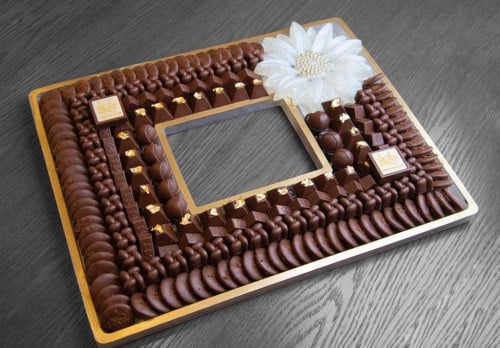 صينية شوكولاته 2000 جرام على طبق  ريزان فاخر
