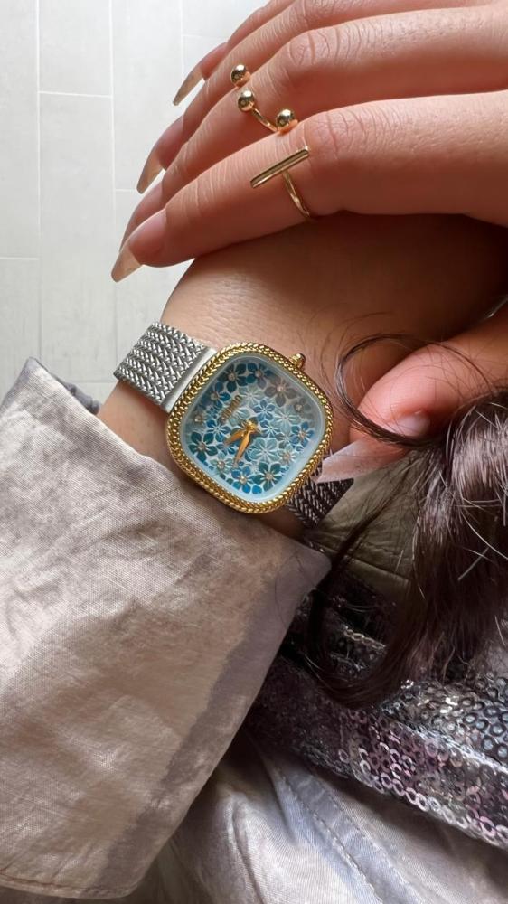 ساعات نسائية ماركة