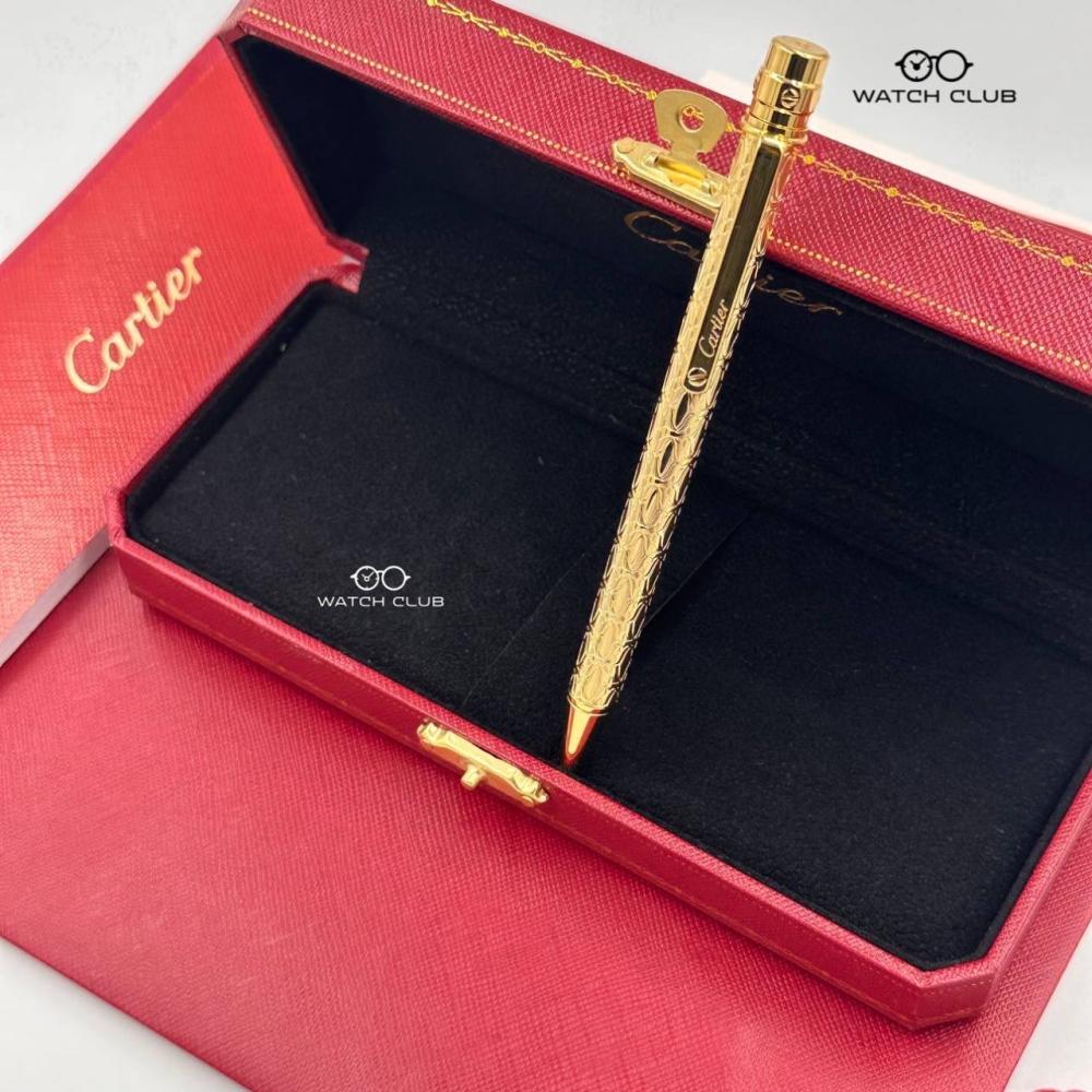 قلم ماركة كارتير ذهبي