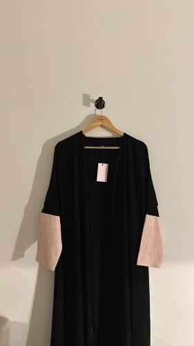 Pink abaya