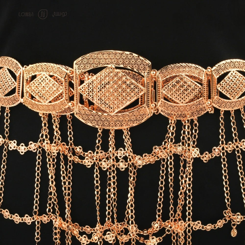 حزام مطلي تصميم ذهب