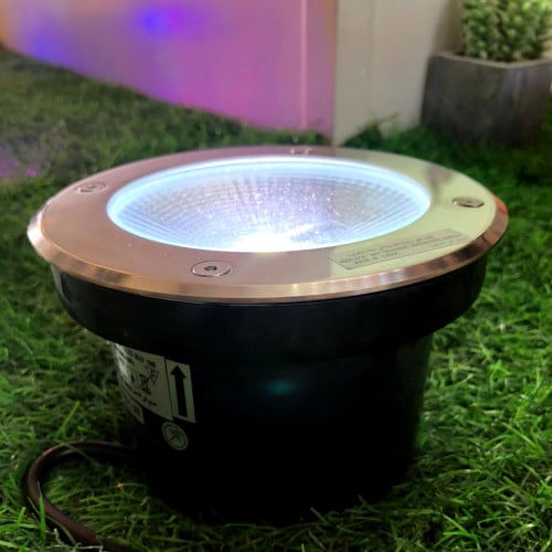 ارضي دفن 6 بوصه. بنور ابيض 20 w