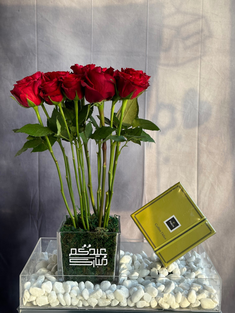 شوكلت باتشي وفازة ورد