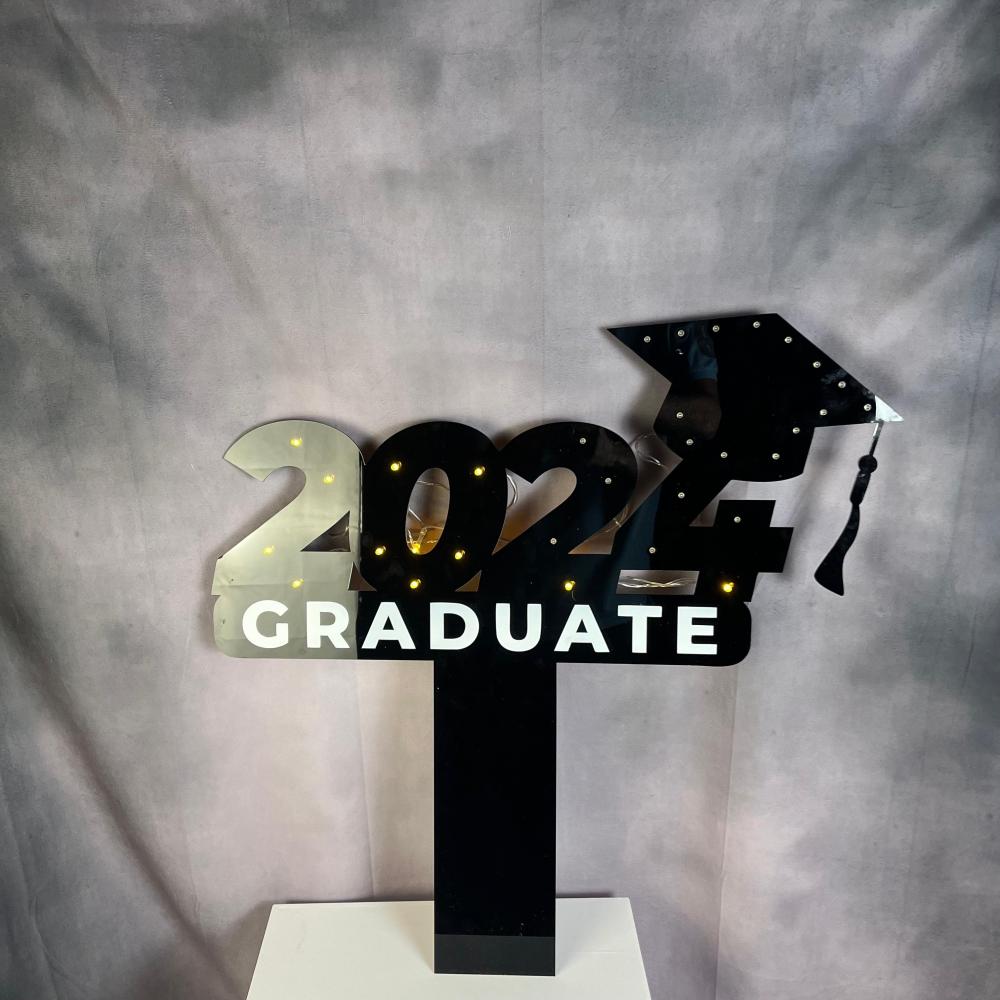 لوحة تخرج مضيئة