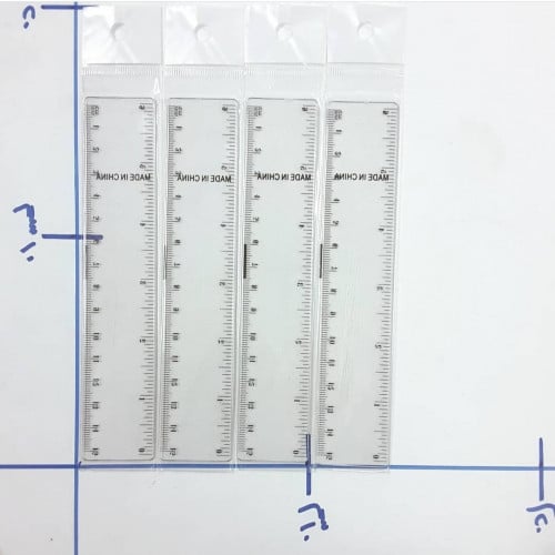 مسطرة شفاف 15 سم ( ب )