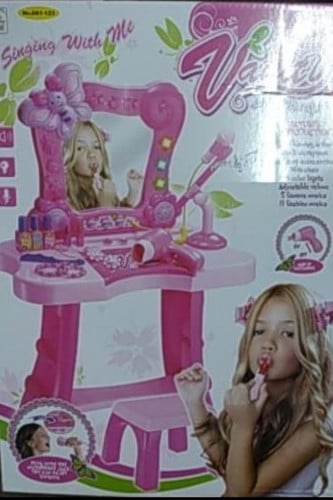 تسريحة مع الكرسي بعلبة 3A/100