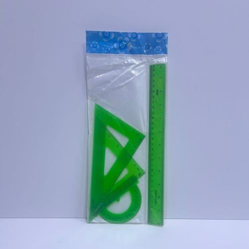 طقم مسطرة ومثلث ومنقلة