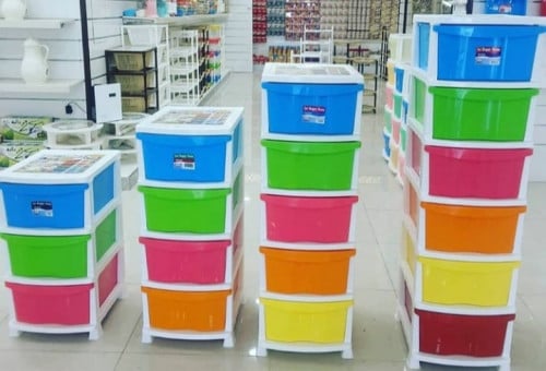 أدراج  تخزين بلاستيك ملونة
