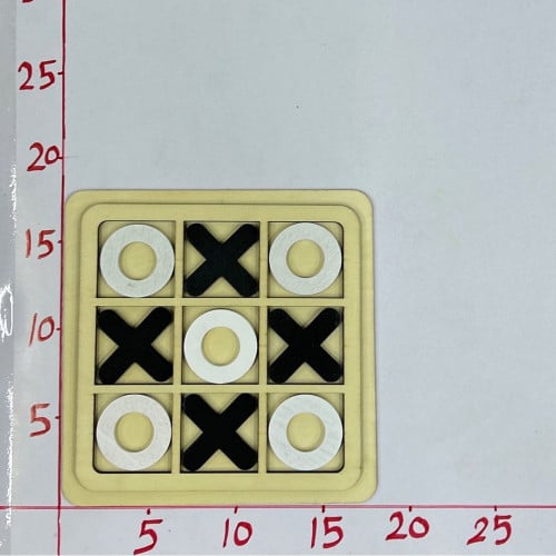إكس أو ( XO ) خشبية وسط 5B