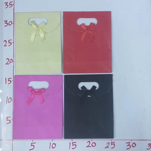 كيس هدايا ورق مقوى (13C/100)