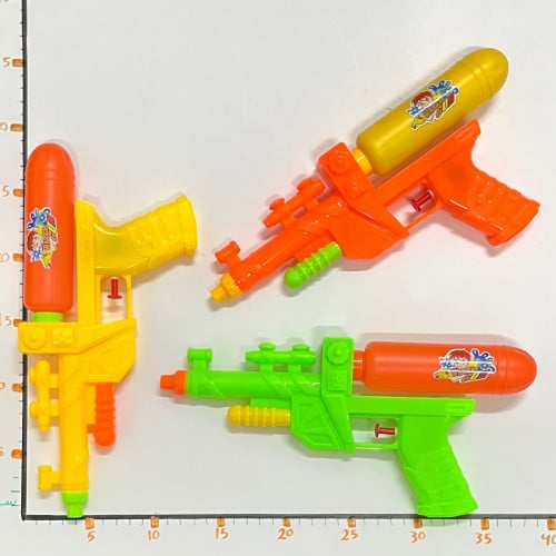 مسدس ماء وسط 8E