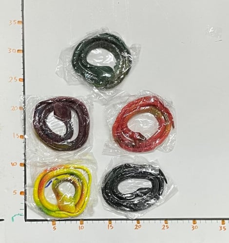 ثعبان خدعة 13B