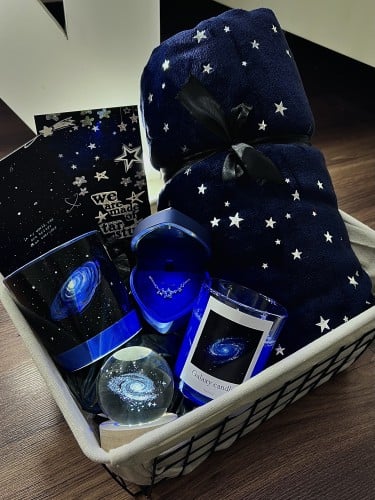 بكج المجرة الشتوي Galaxy winter box