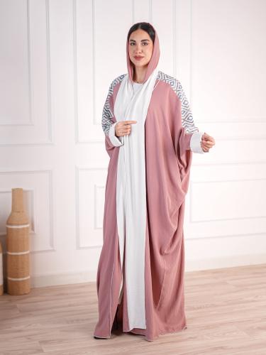 عباية بشت باللون الوردي