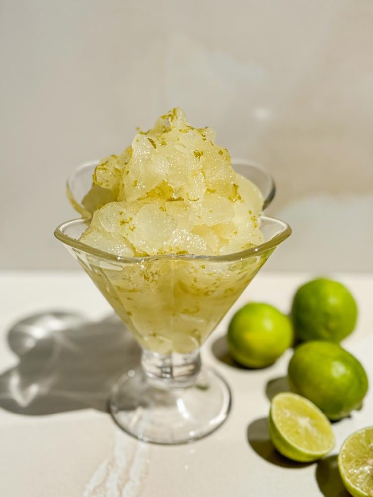 Traditional Italian Granita al Limone (Lemon Granita) | ثلج مجروش بالليمون