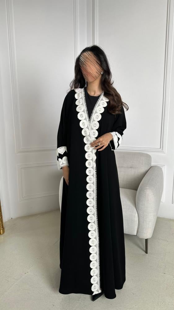 عباية كريب ملكي اسود مع كلفة جوبير