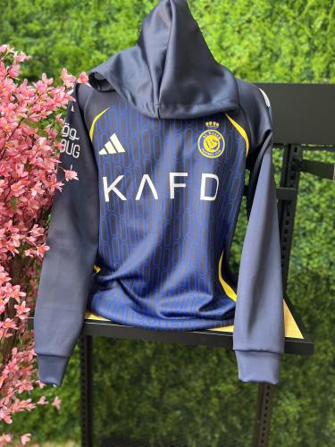 بلوفر نادي النصر