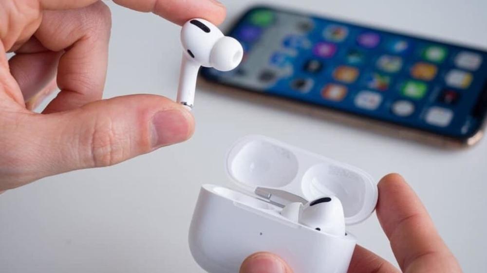 سماعات Jerom AirPods Pro: تجربة صوتية مذهلة بأسلوب أبل!