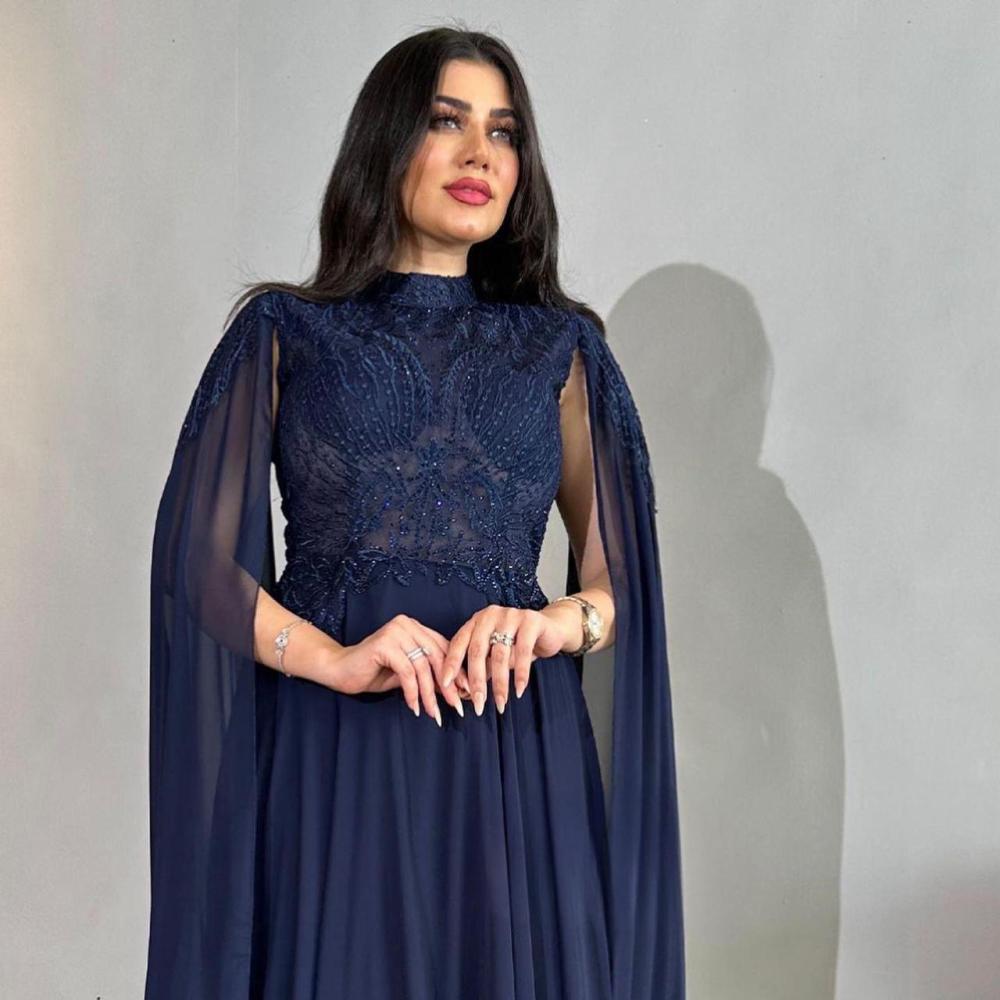 فستان شيفون ملكي بتطريز واكمام طويلة