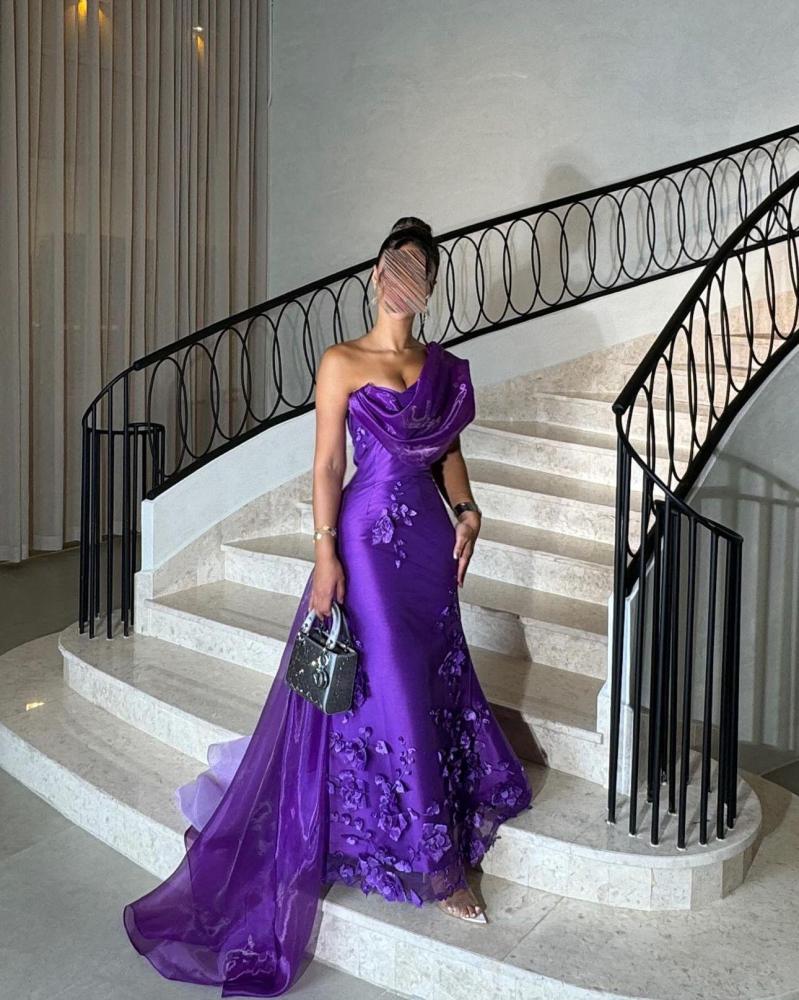 فستان العنود