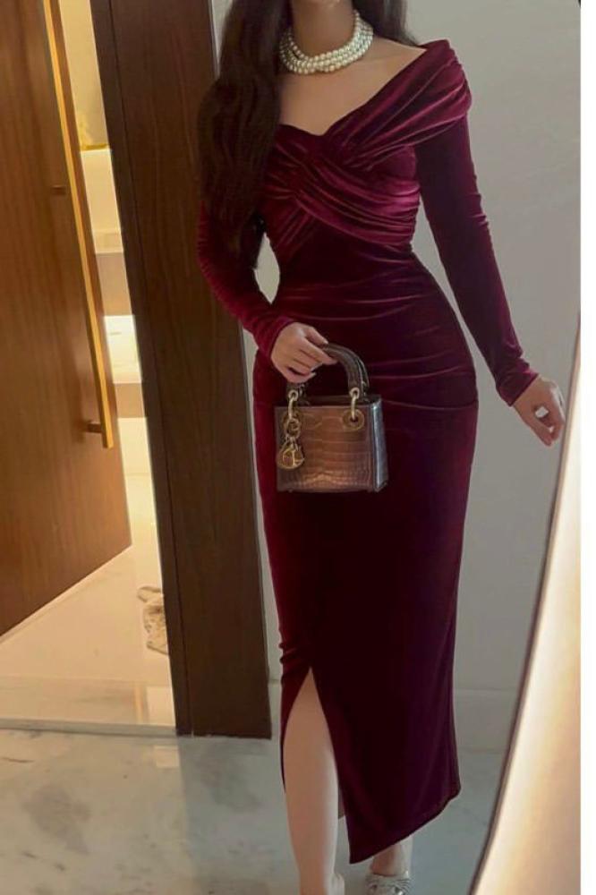 فستان سهره مخمل عنابي