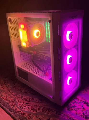 جهاز بي سي pc