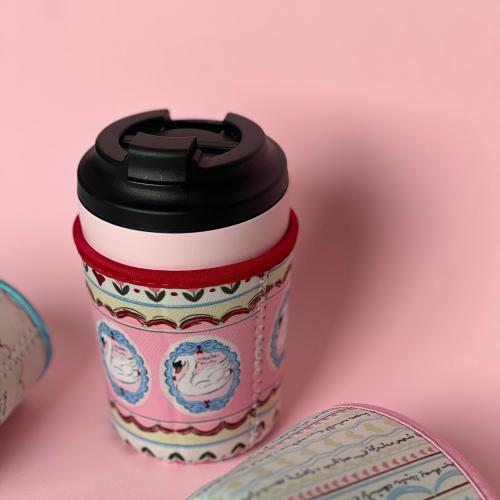 غطاء مقّ بجعات