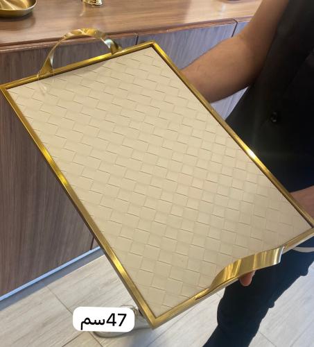 صينية جلد كبيرة