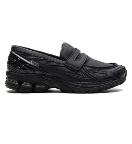 New Balance 1906L “Black