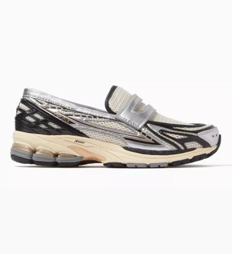 New Balance 1906L “Silver Metallic/Black
