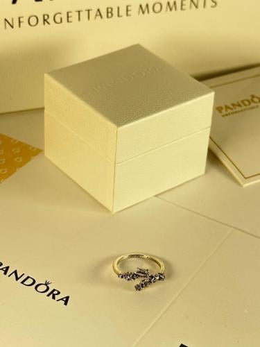 pandora خاتم بتصميم مميز