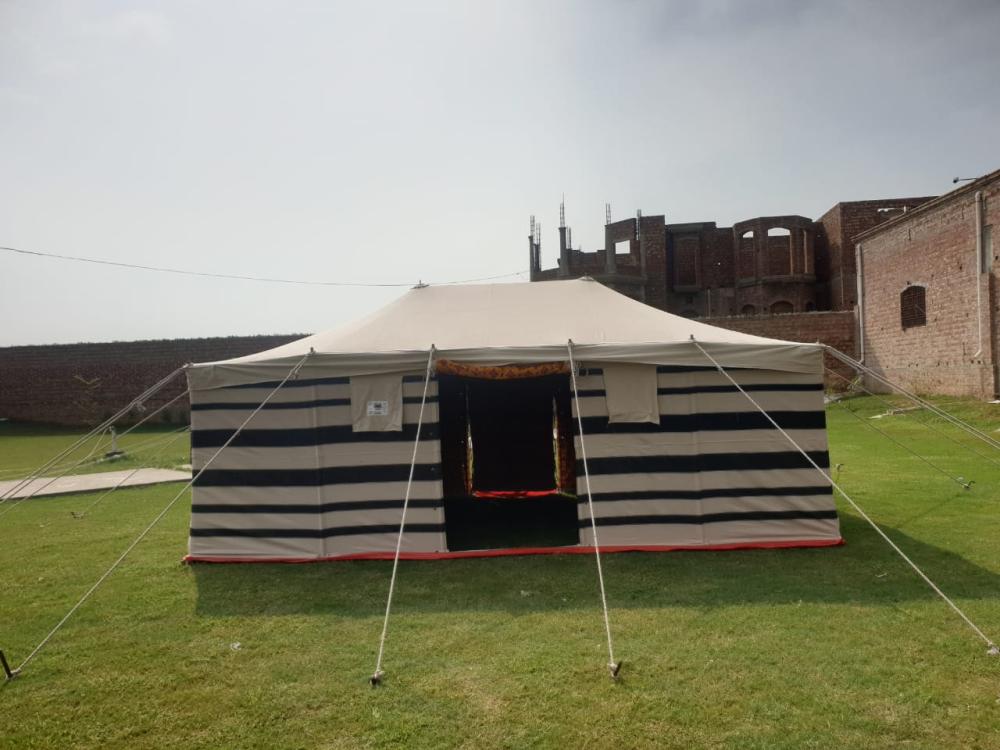 خيمه ع شكل بيت شعر ابيض مخطط اسود خط 4*6 يارد 30 مل 3 غاط