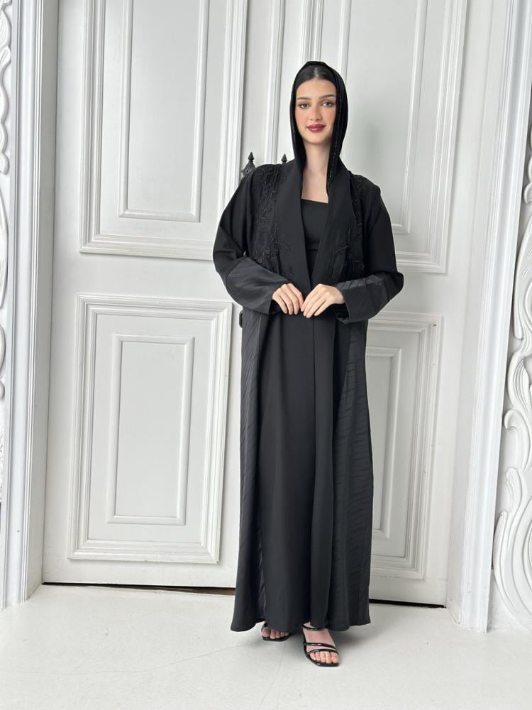 عباية سوداء كريب