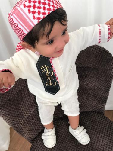 بروش العيد مصنوع من الجلد بالاسم